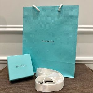Authentic Tiffany & Co. jewellery gift box with matching gift bag and ribbon
